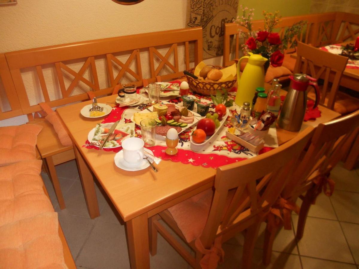 Familienpension Erfurt Esterno foto