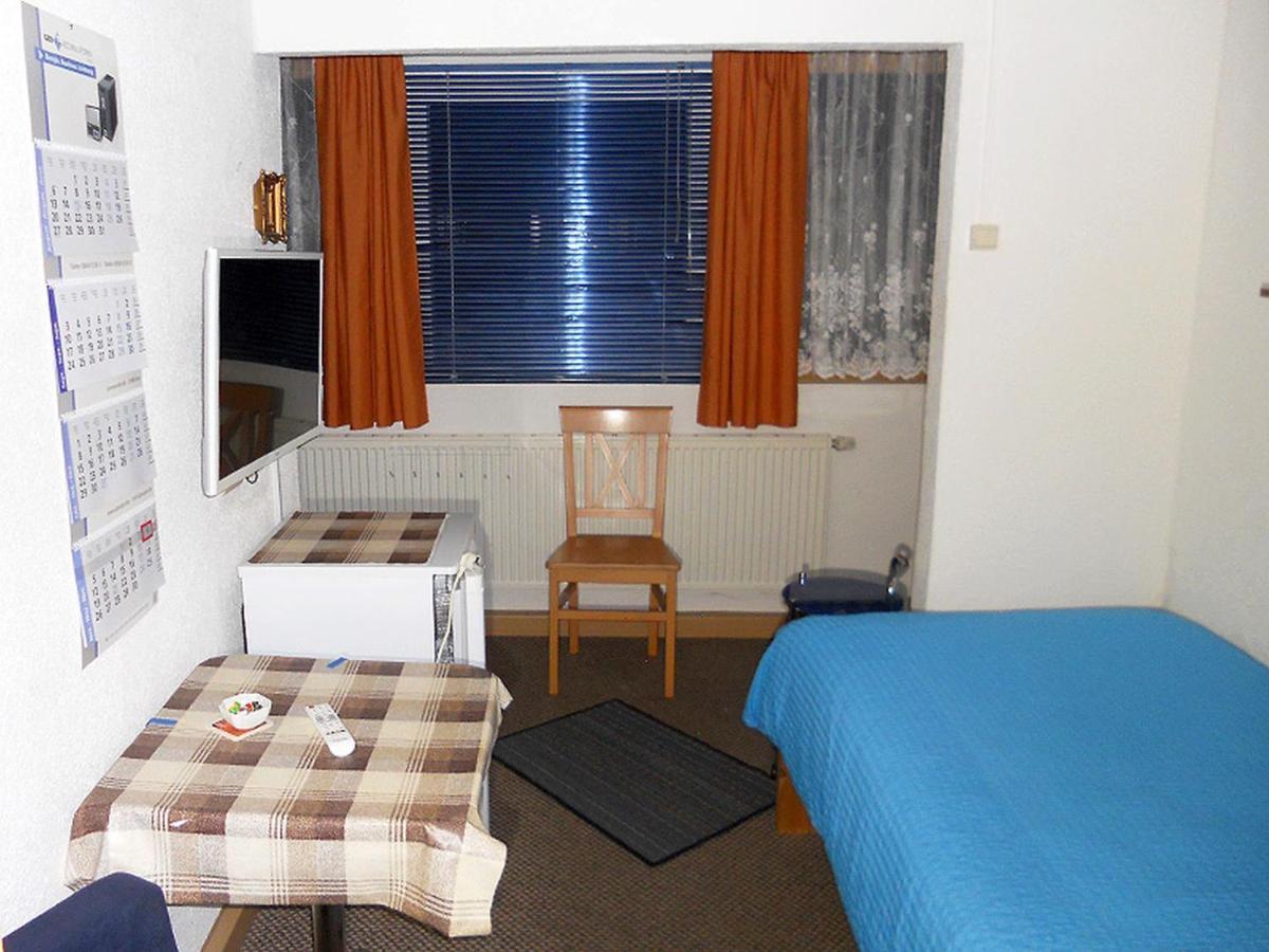 Familienpension Erfurt Esterno foto