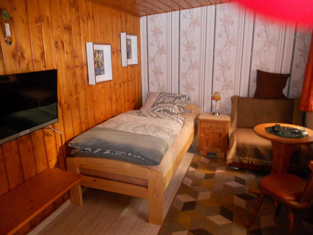 Familienpension Erfurt Esterno foto